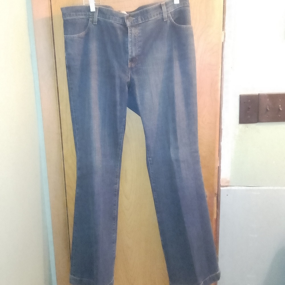GAP Men's Bootcut Jeans in Deep‎ Blue
